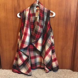 Plaid oversized accent vest